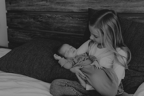 Baby Isaac40bw