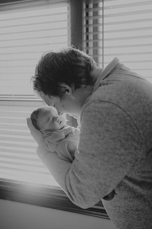 Baby Isaac79bw