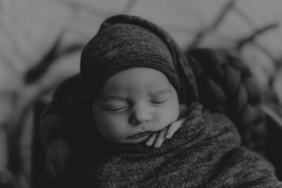 Baby Isaac98bw