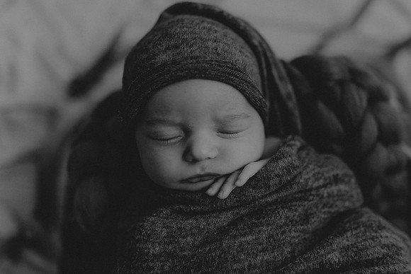Baby Isaac99bw