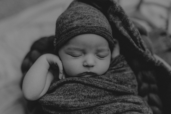 Baby Isaac101bw