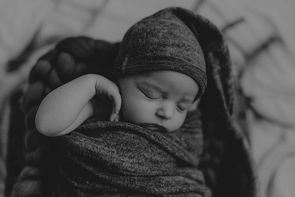 Baby Isaac102bw