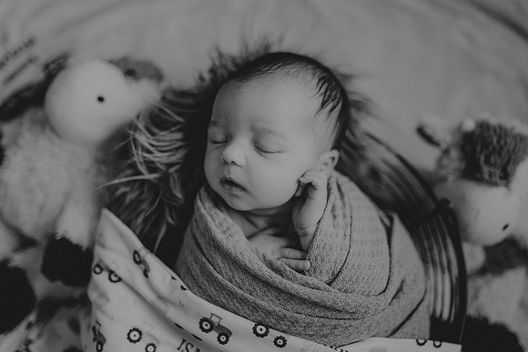 Baby Isaac134bw