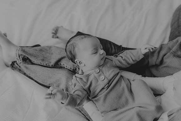 Baby Isaac37bw