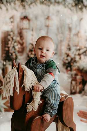 2025 Seltzner Xmas18