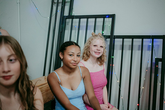 HOCO 2569