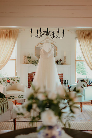L&L Getting Ready & Details8