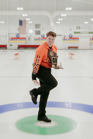 2026 Curling Family Photos54