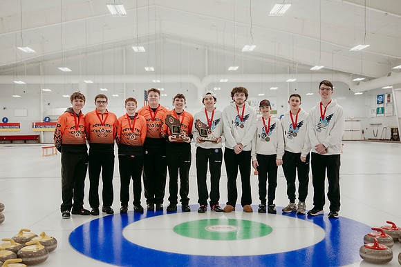 2026 Curling Family Photos59