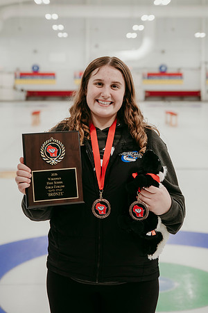 2026 Curling Family Photos66