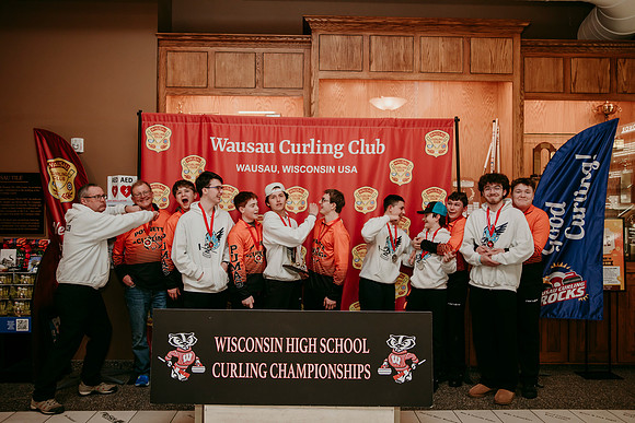 2026 Curling Family Photos67