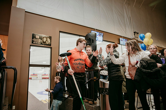 2026 Curling Family Photos74
