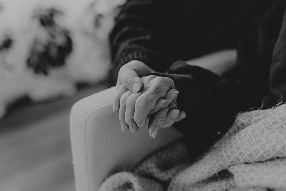 Mother and Daughter24bw