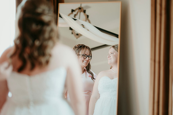 L&L Getting Ready & Details151