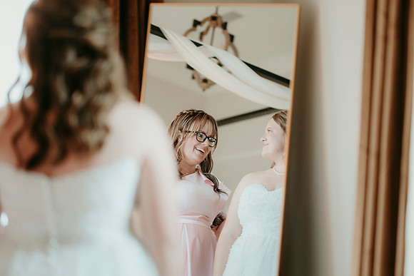 L&L Getting Ready & Details154