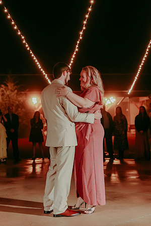 L&L Reception216