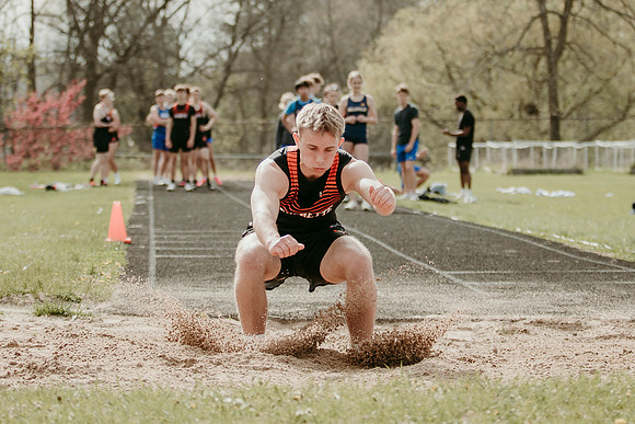 PHS April Meet42