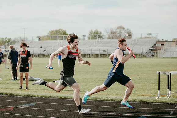 PHS April Meet100