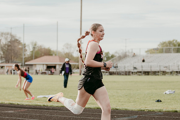 PHS April Meet136