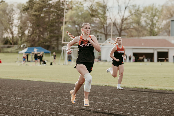 PHS April Meet135
