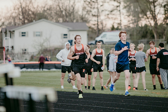 PHS April Meet153