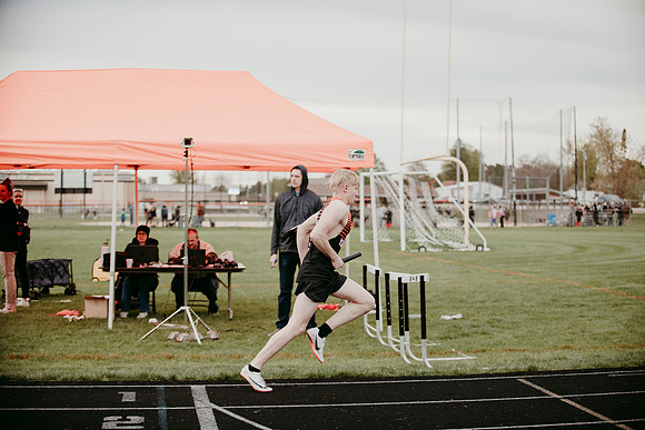 PHS April Meet180