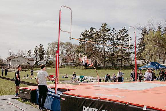 PHS April Meet208