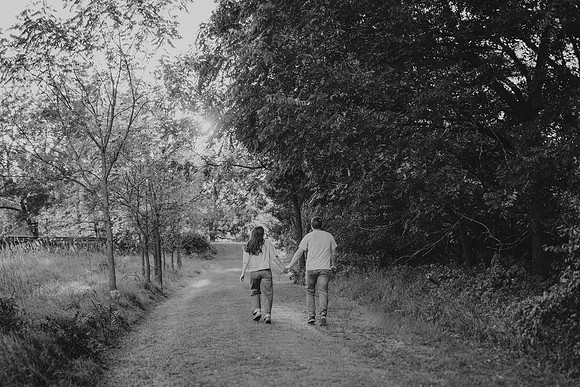 Cole and Grace Engagement172bw