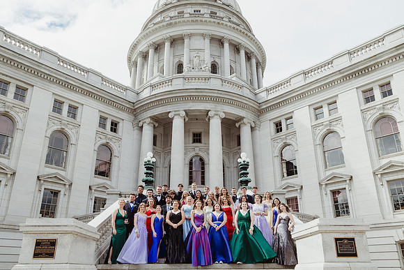 Capitol Prom338