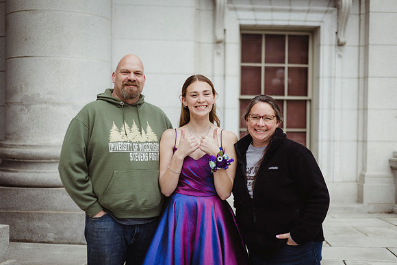 Capitol Prom185