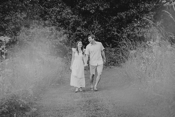 Cole and Grace Engagement82bw