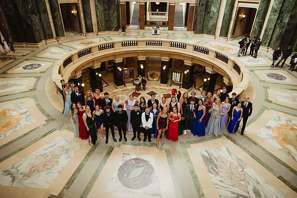 Capitol Prom274