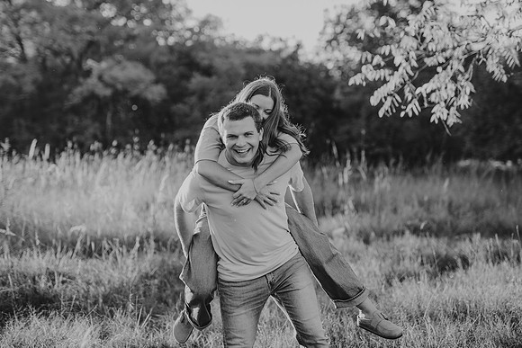 Cole and Grace Engagement147bw