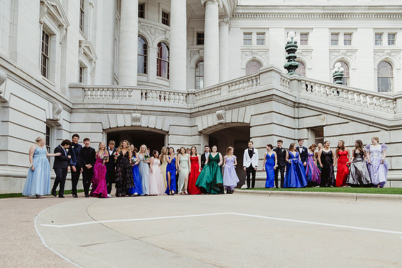 Capitol Prom367