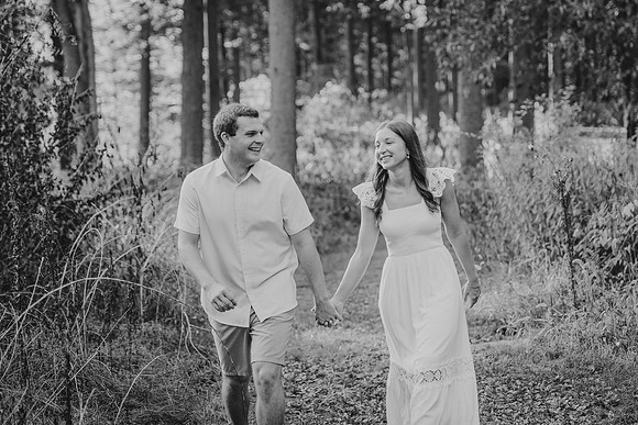 Cole and Grace Engagement106bw
