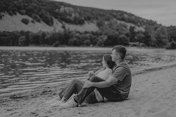 R&C Engagement48bw