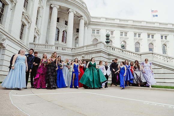 Capitol Prom374