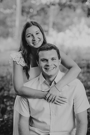 Cole and Grace Engagement108bw