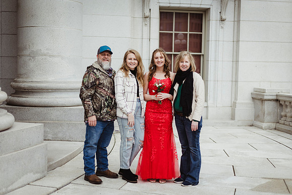 Capitol Prom187
