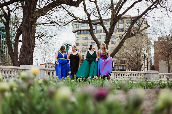 Capitol Prom298