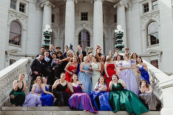 Capitol Prom353