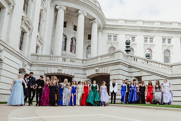 Capitol Prom369