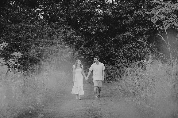 Cole and Grace Engagement80bw
