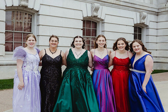 Capitol Prom377