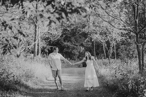 Cole and Grace Engagement39bw