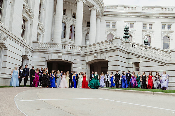 Capitol Prom364