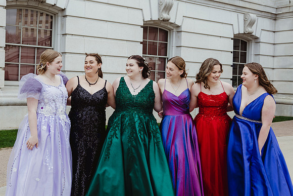 Capitol Prom381