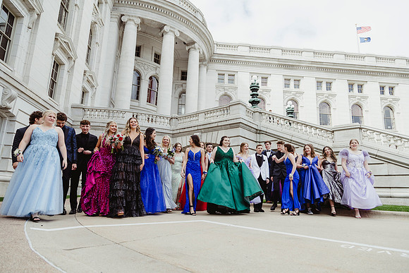 Capitol Prom375