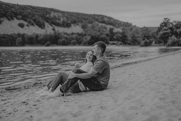 R&C Engagement49bw