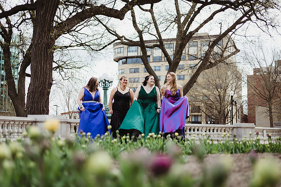 Capitol Prom299